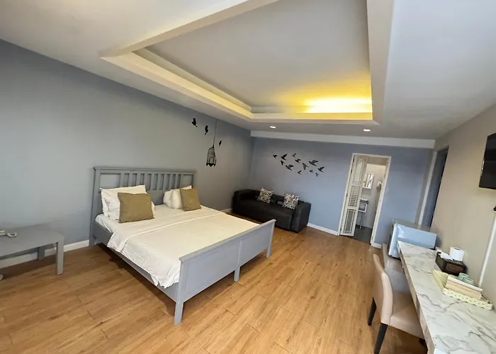 Hotel Paragon