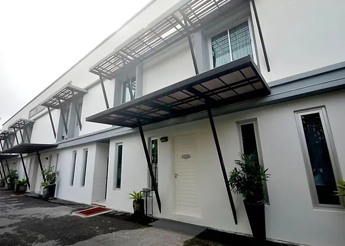 Hotel Paragon 4*